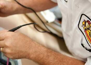 24-Hour Emergency Electrician Near Me | Mister Sparky