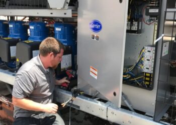 What can you expect from a job as an electrician? | CareerBuilder